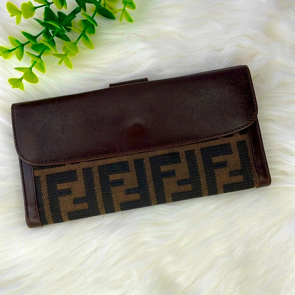 Fendi Monogram Long Wallet - Picture 9 of 15